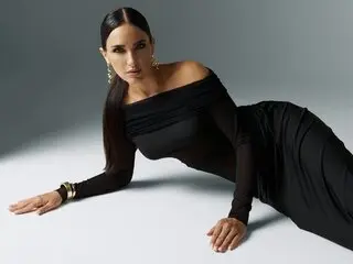 Discover AliceFranc VIP show