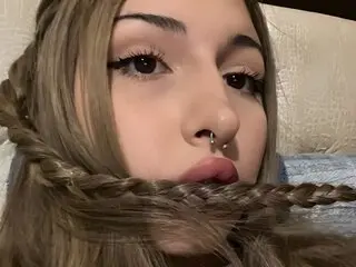 Discover AlineWeb VIP show