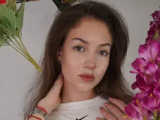 Discover AlmaLimthong VIP show