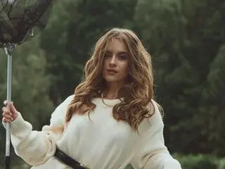 Discover AnitaFischer VIP show