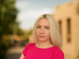 Discover AnnaMaisie VIP show