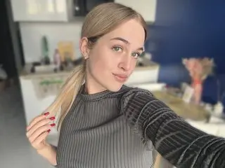 Discover AnneRiver VIP show