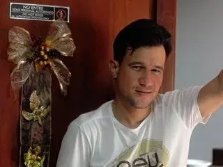 Discover AxelSmiths VIP show