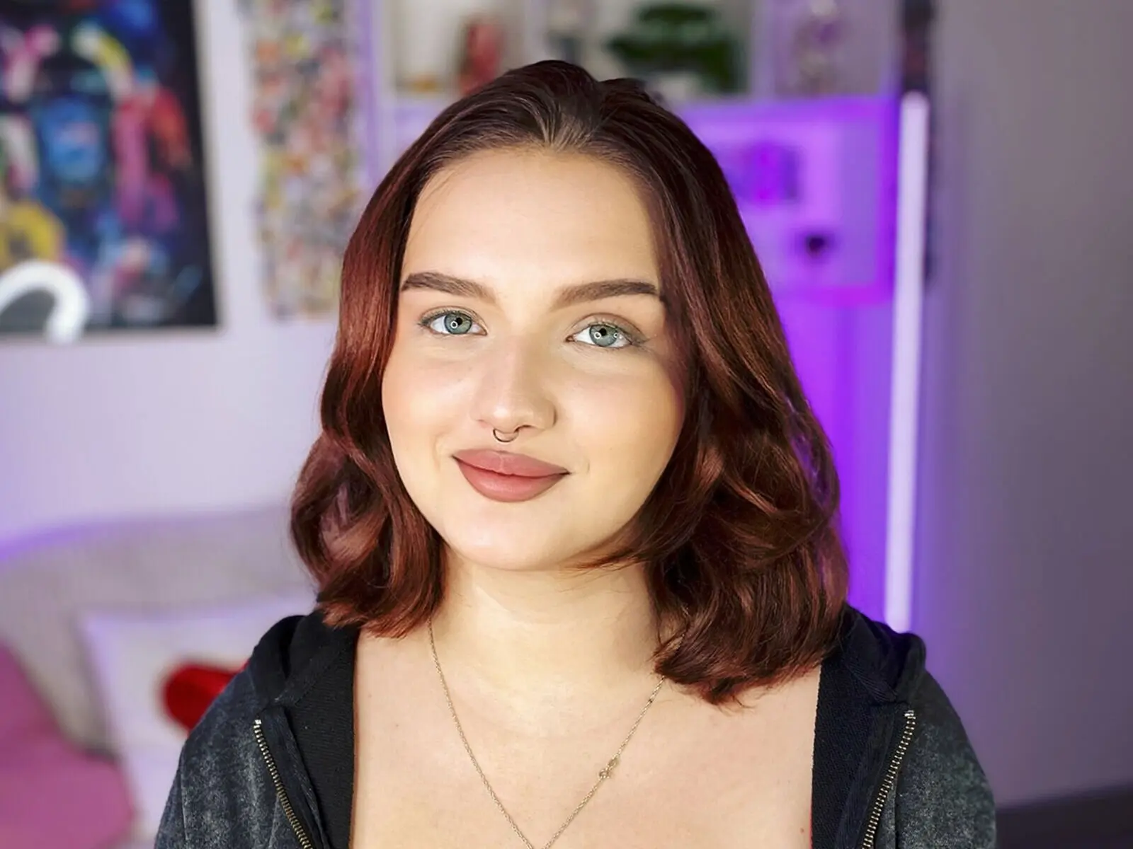 Discover BritneyWels VIP show