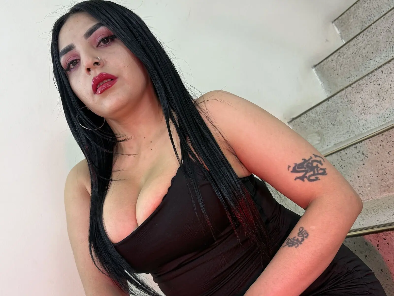 Discover CamilaNoirA VIP show