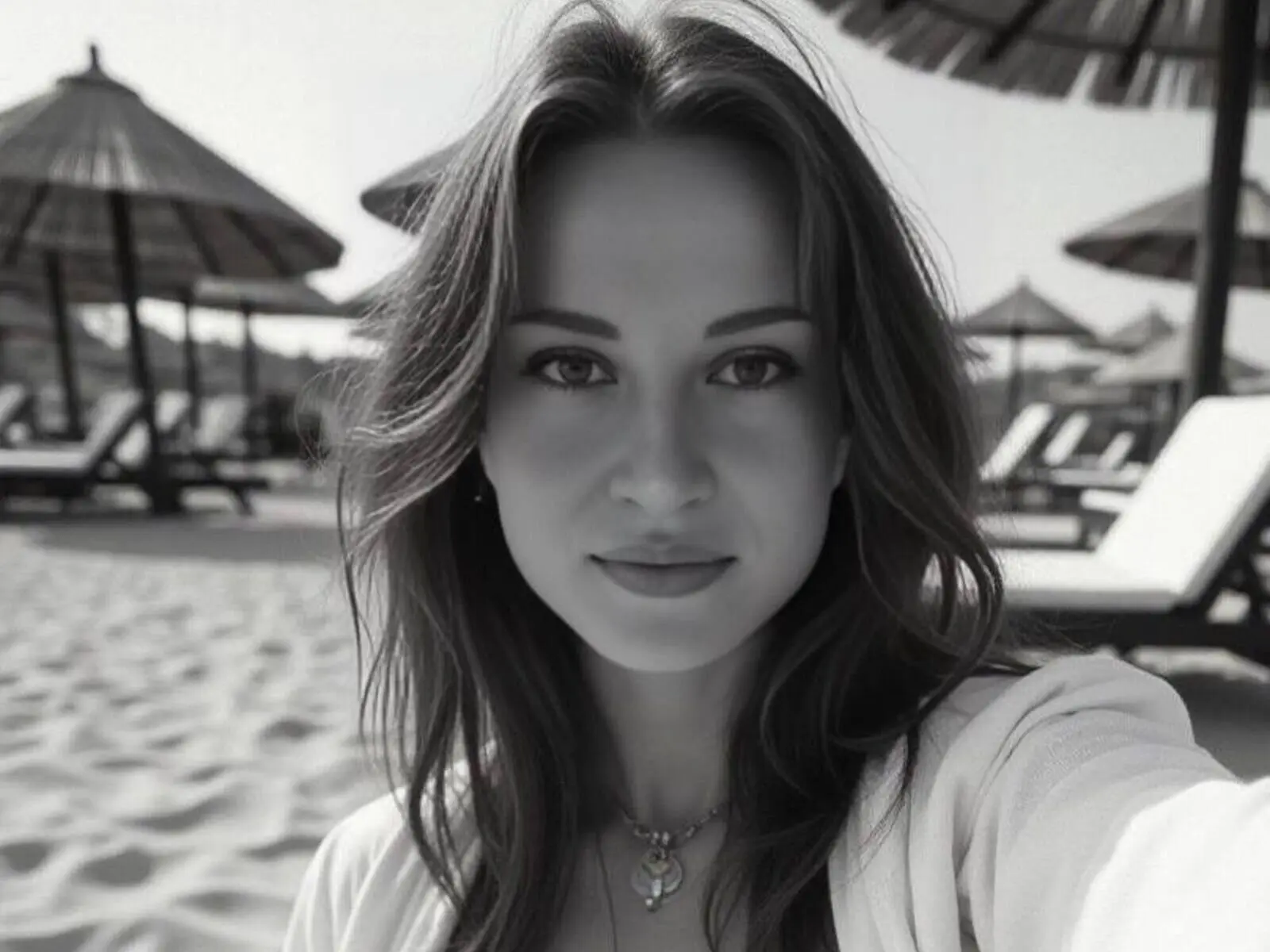 Discover CarinaPradhan VIP show