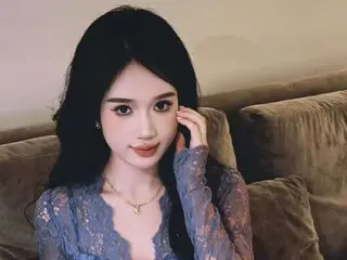 Discover CathyEiia VIP show