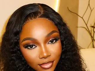 Discover CharityCee VIP show