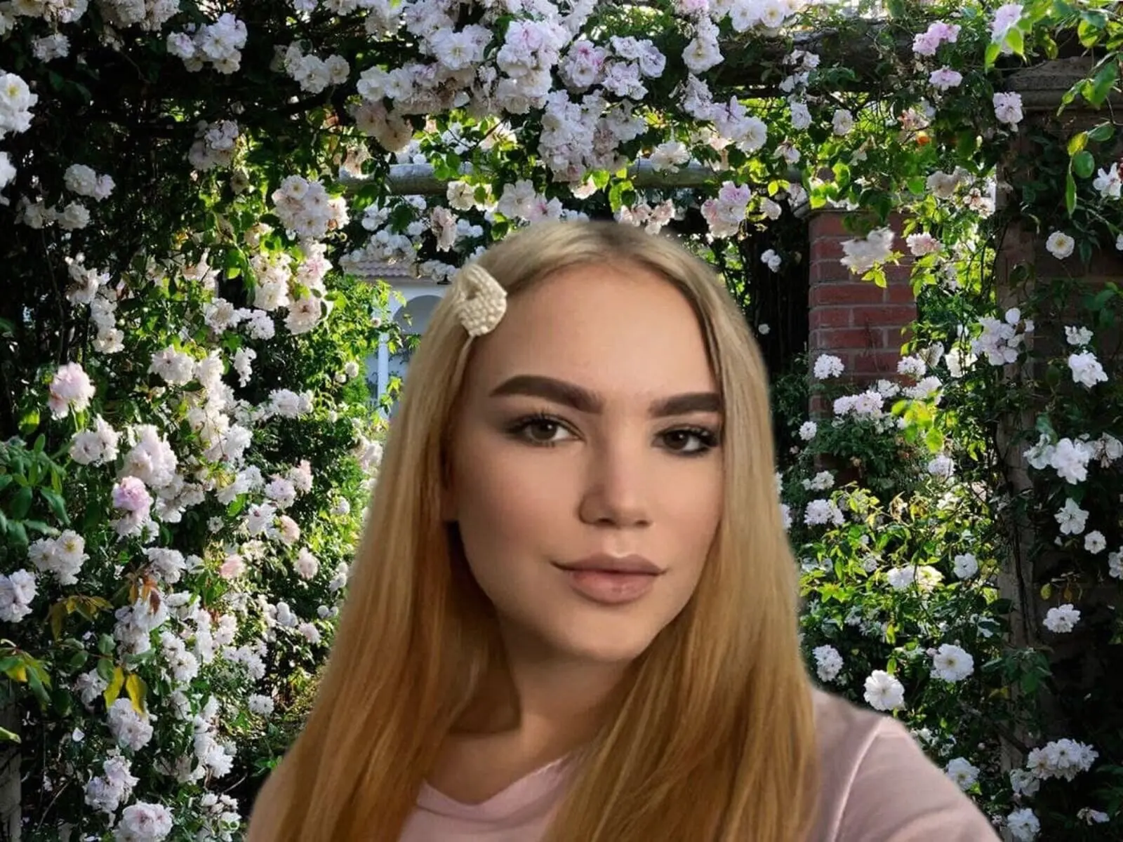 Discover CrystalMillers VIP show