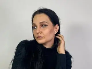 Discover DevoraTubergen VIP show