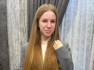 Discover EllaReed VIP show