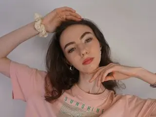 Discover JeanneRomansky VIP show