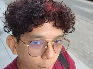 Discover JoseJosh VIP show