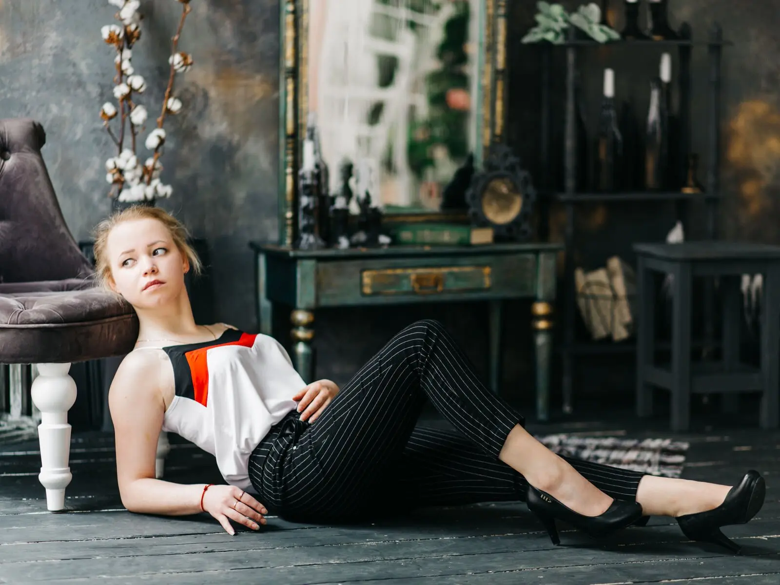 Discover KateWanted VIP show