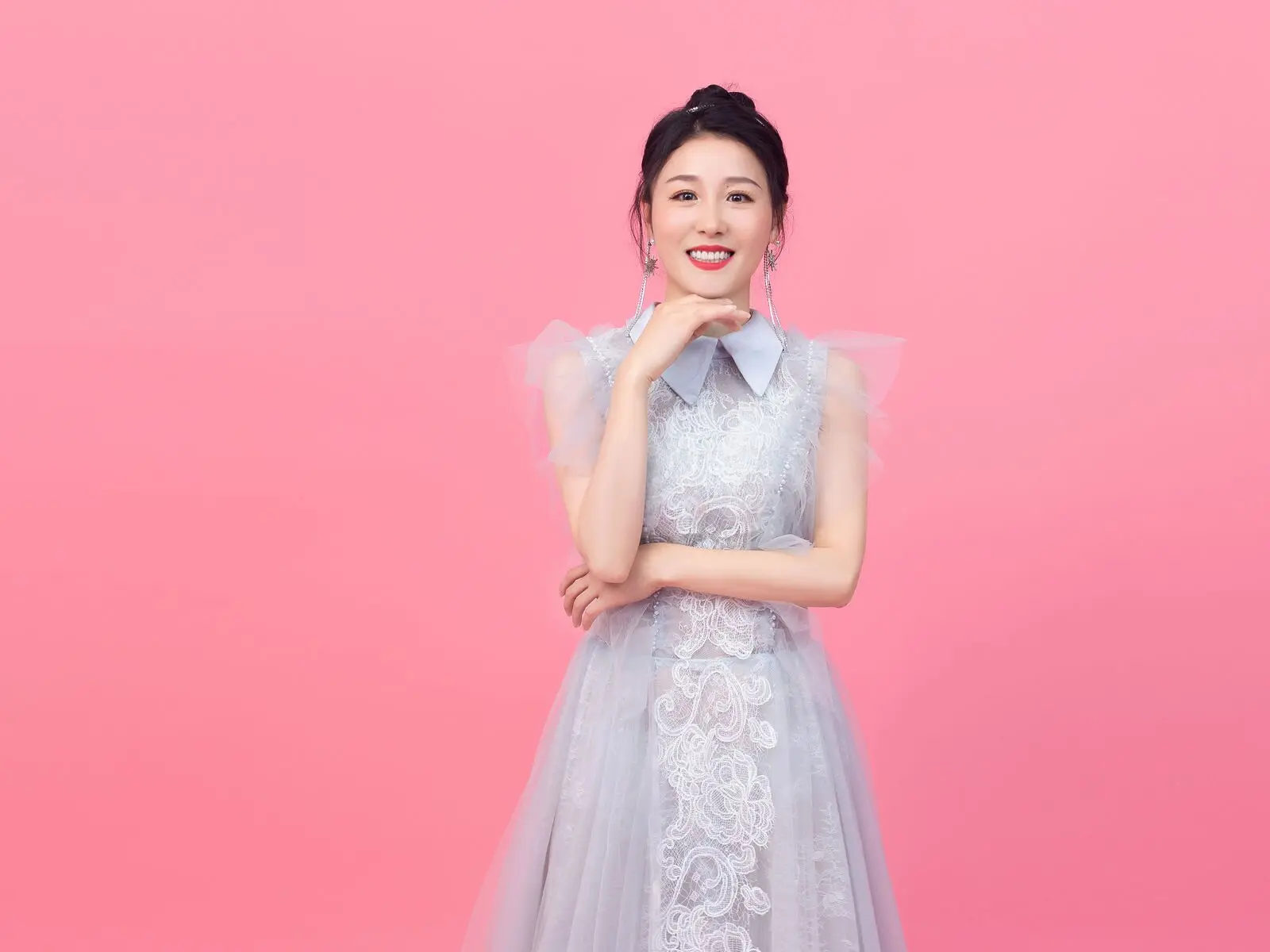 Discover KendraBeletur VIP show