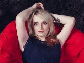 Discover KristinAllison VIP show