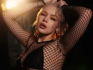 Discover LeanaVey VIP show