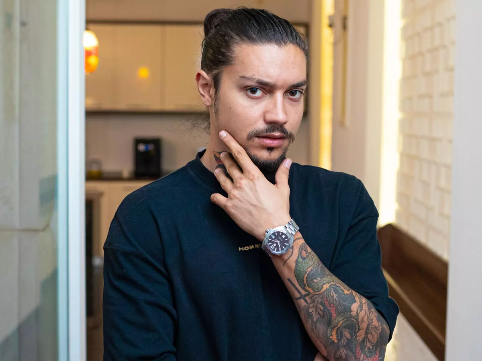 Discover LoganGrayson VIP show