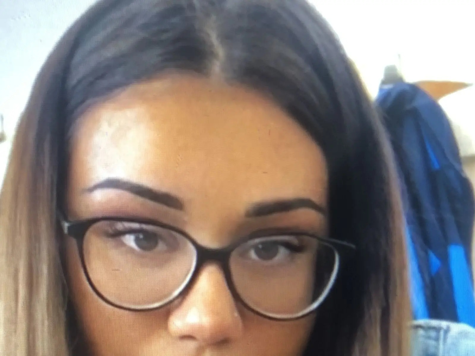 Discover MadaMadalina VIP show