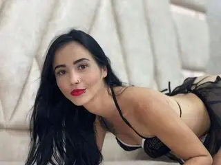 Discover MeganThonpson VIP show