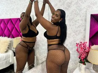 Discover MeridaRoas VIP show