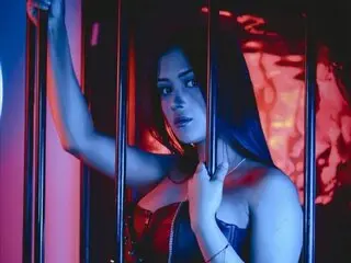 Discover MessyAnna VIP show