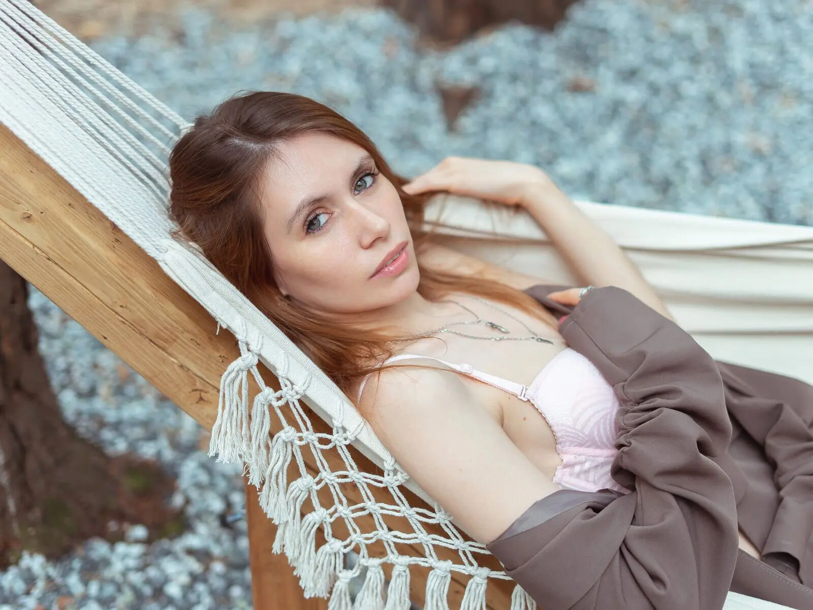 Discover SabinaFleming VIP show