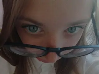 Discover SenaBagen VIP show