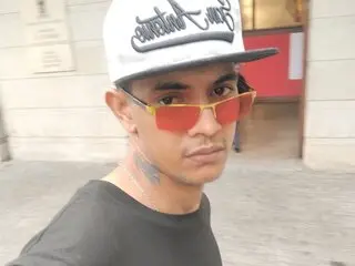 Discover TonyHops VIP show