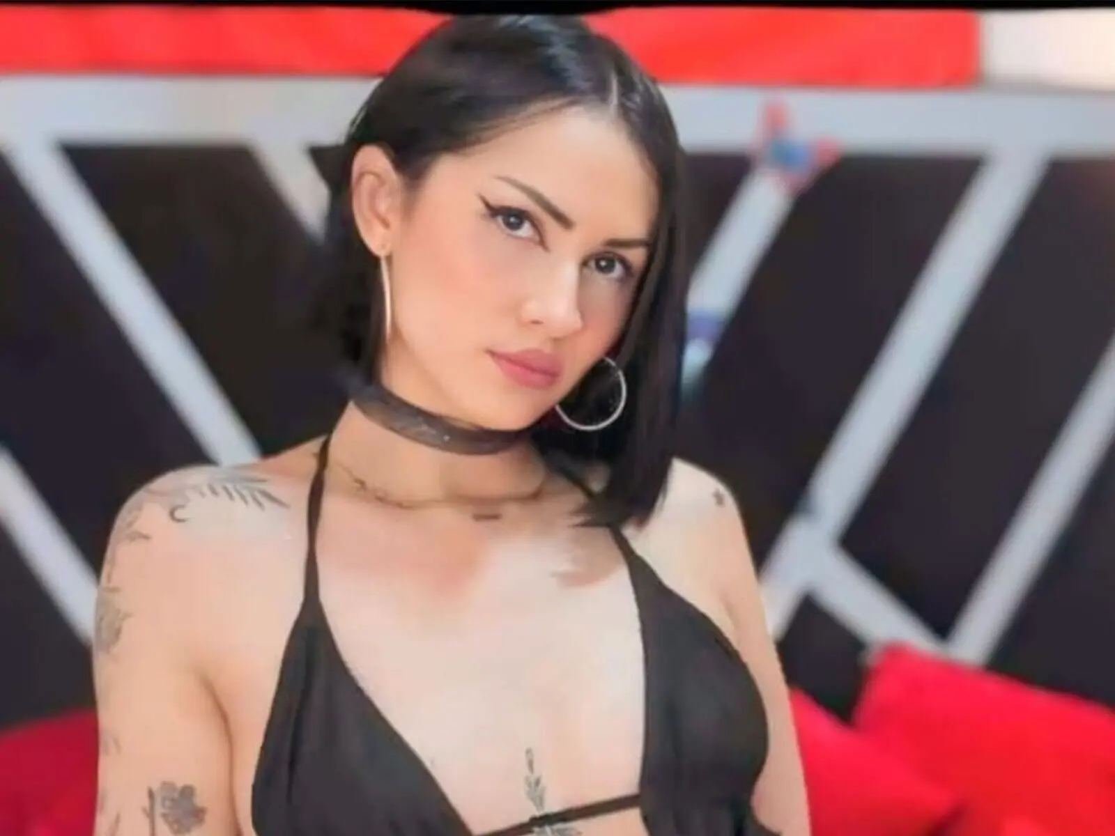 Discover ValeriaCastilo VIP show