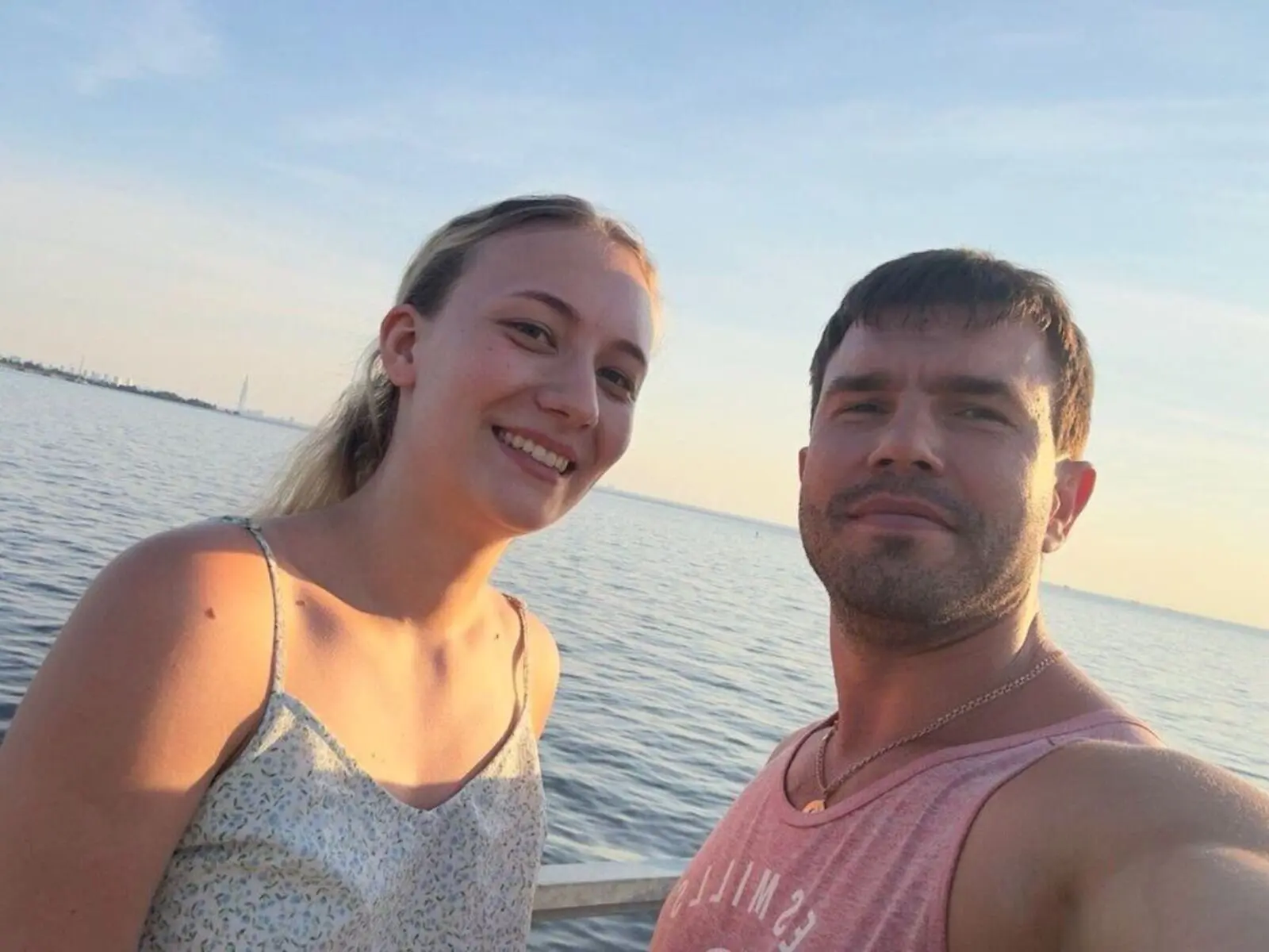 Discover ViktorJuli VIP show