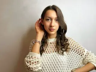 Discover WhitneyBellas VIP show