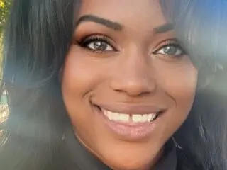 Discover lookurhooked VIP show